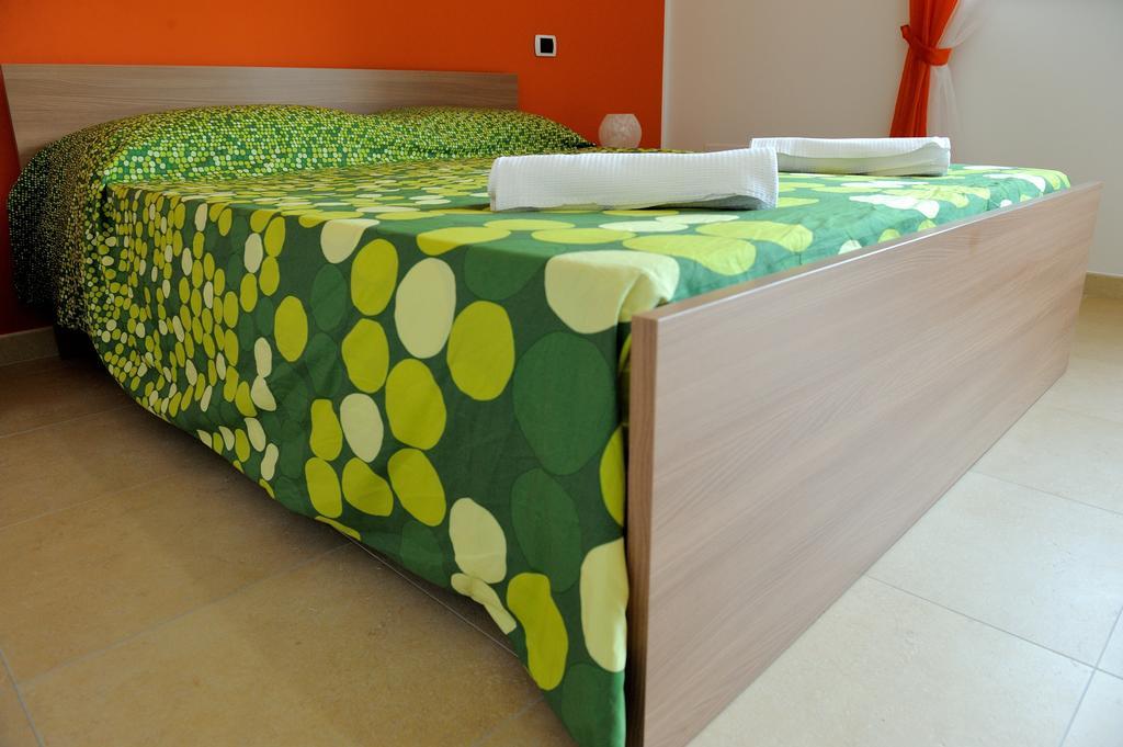 B&B Sun House Modugno Room photo